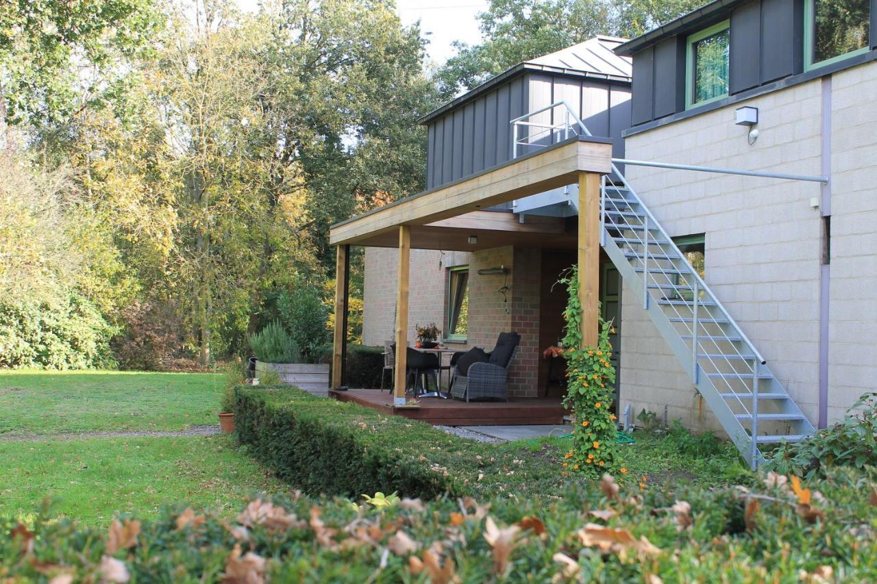 Bed and Breakfast Beau Reg'Art Хасселт Экстерьер фото