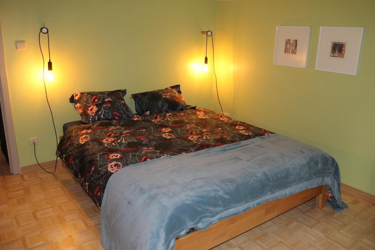 Bed and Breakfast Beau Reg'Art Хасселт Экстерьер фото